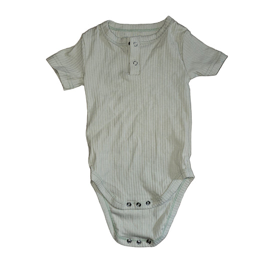 6-12M Light Green 100% Organic Cotton onesie