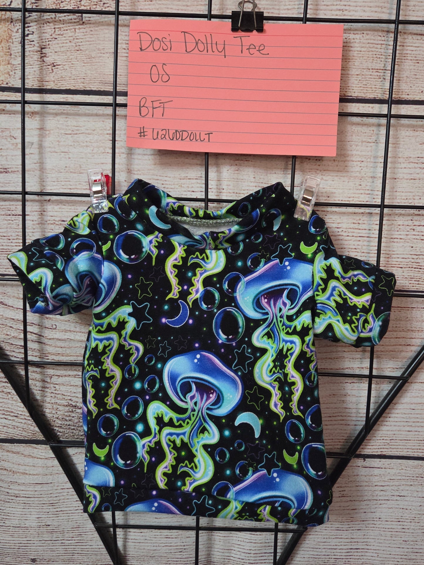 Dolly Tee